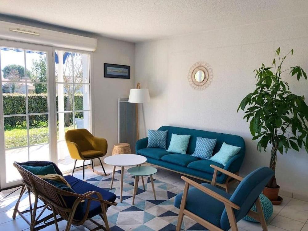 מלון Solaize Soleil Et Jardin מראה חיצוני תמונה